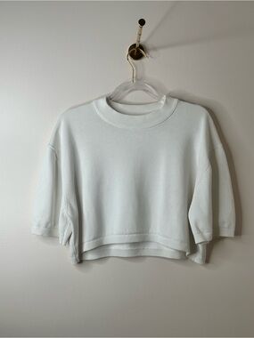 Zara Cream Knit Cropped Sweater Size M